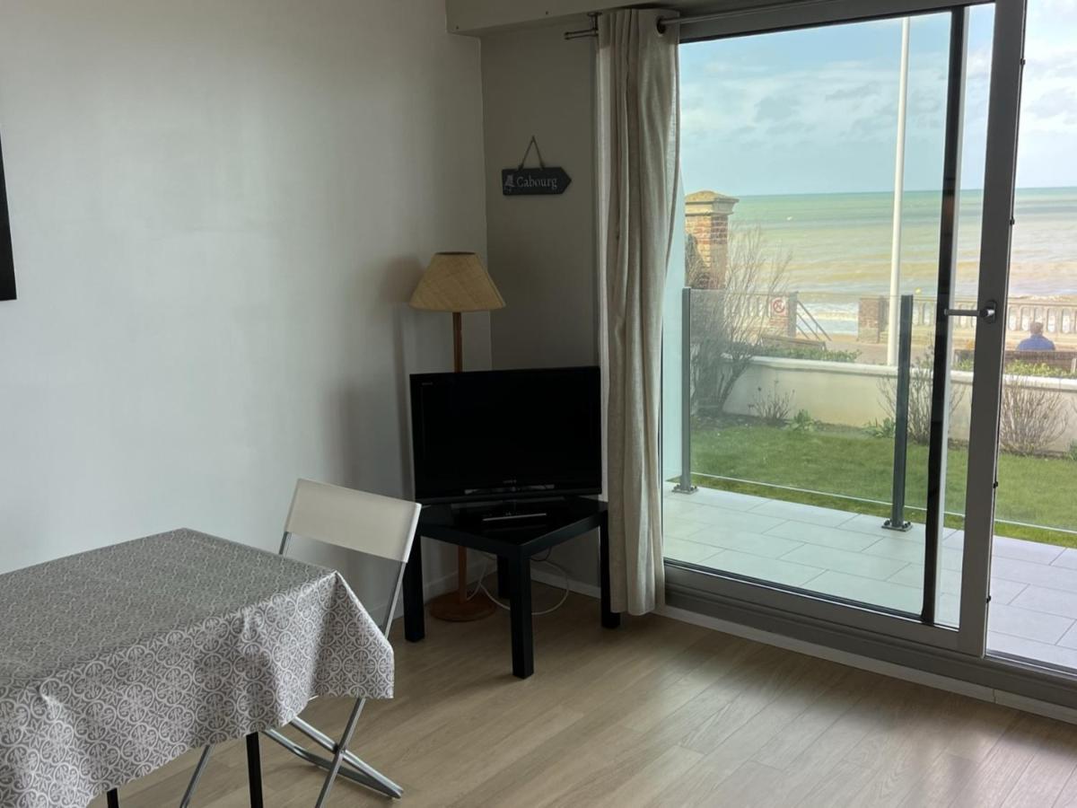 Studio En Centre-Ville De Cabourg Avec Balcon Et Parking - Fr-1-487-345 Eksteriør billede