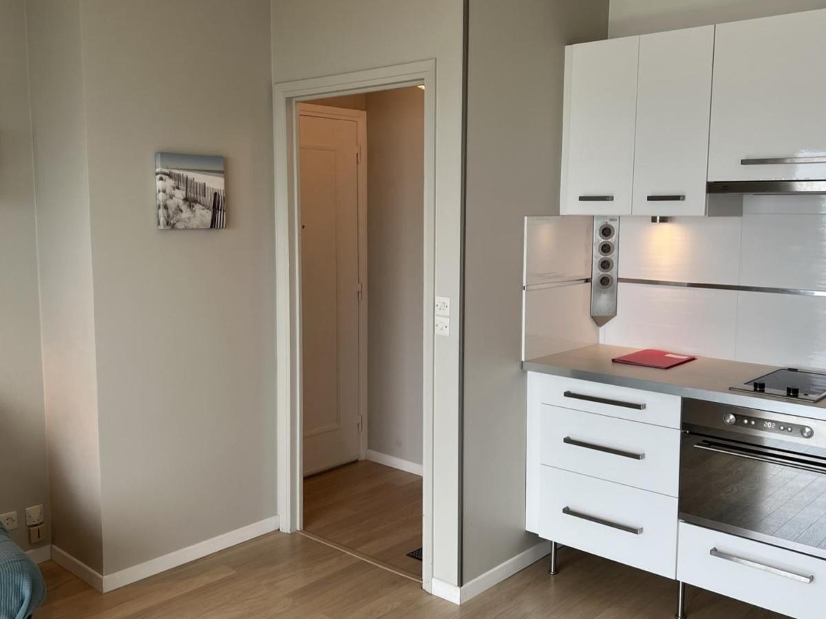 Studio En Centre-Ville De Cabourg Avec Balcon Et Parking - Fr-1-487-345 Eksteriør billede